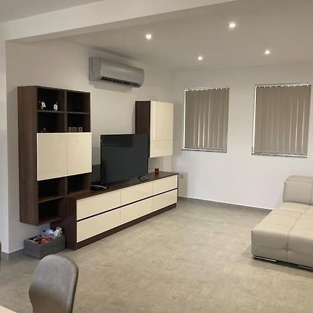 Elegant Maisonette In Malta By Assetflow Pro Lägenhet Marsaskala Exteriör bild